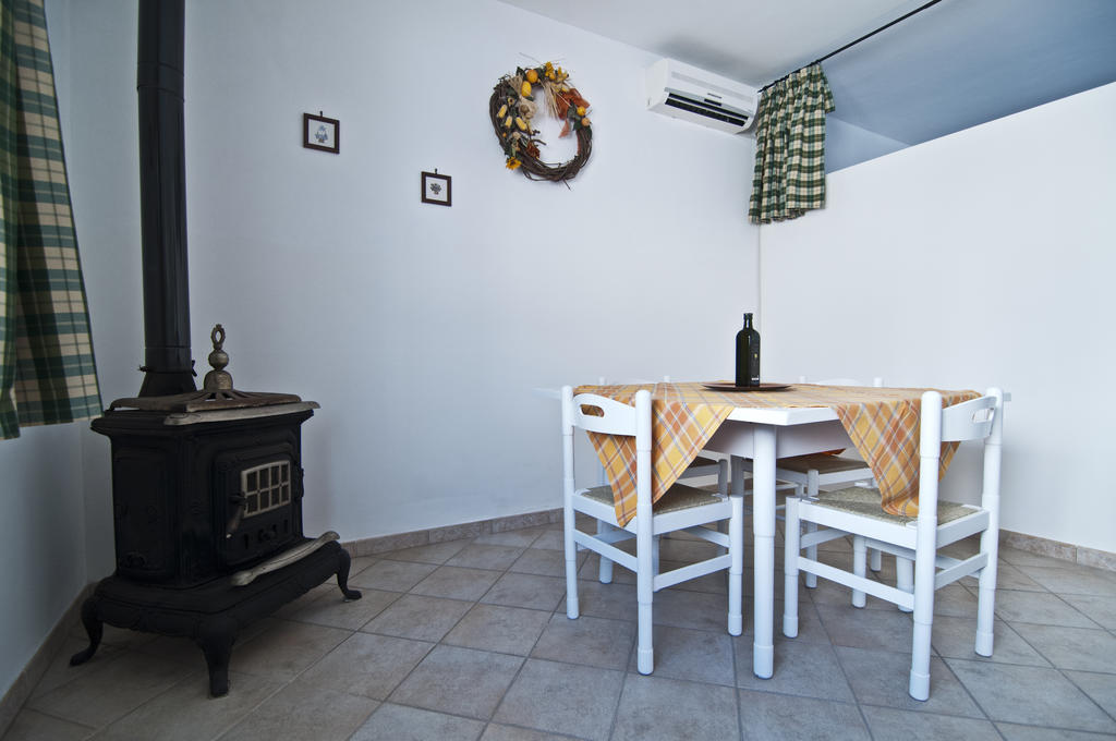 أليسانو Home Holiday Salento La Scisa الغرفة الصورة